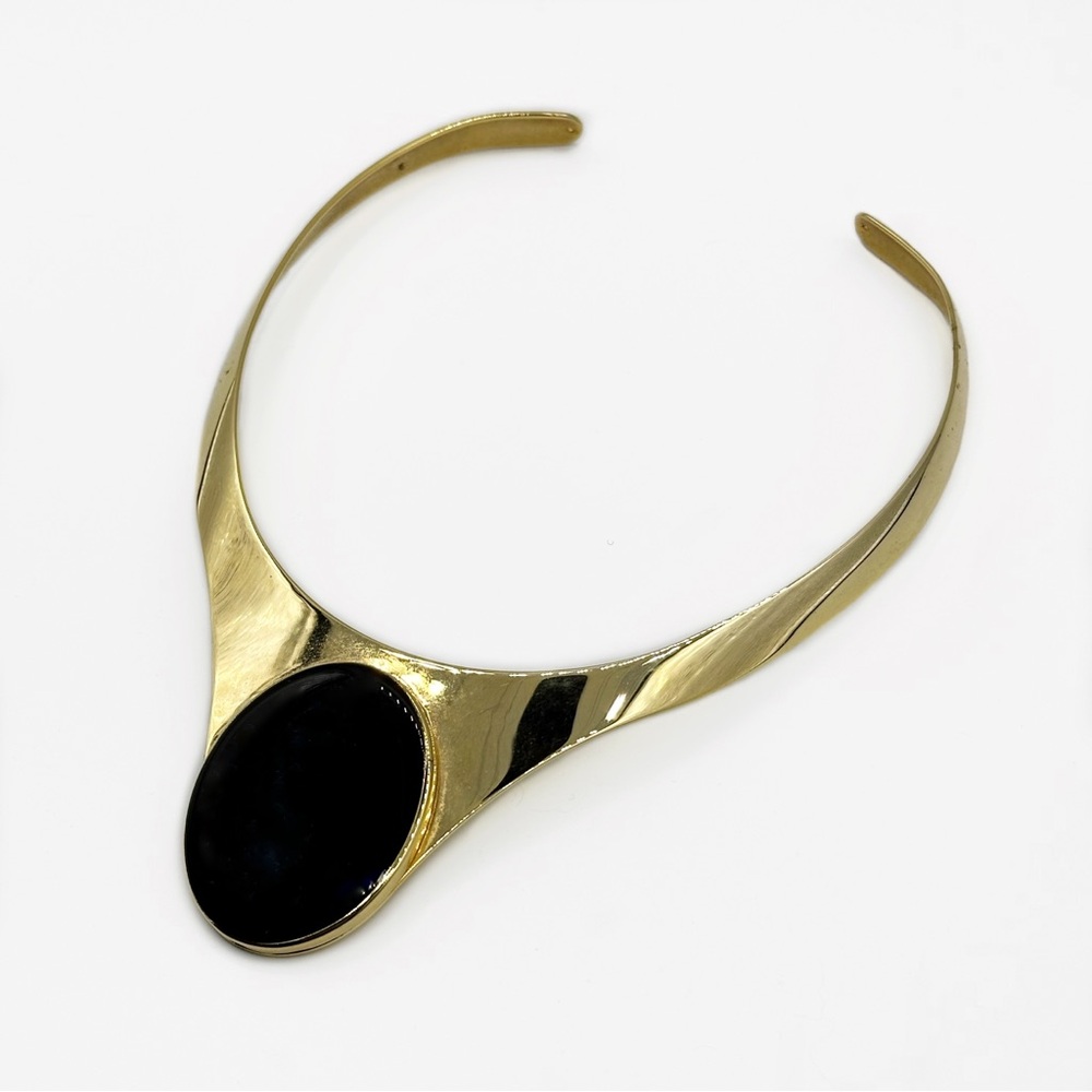 VINTAGE Resin Stone Collar Necklace